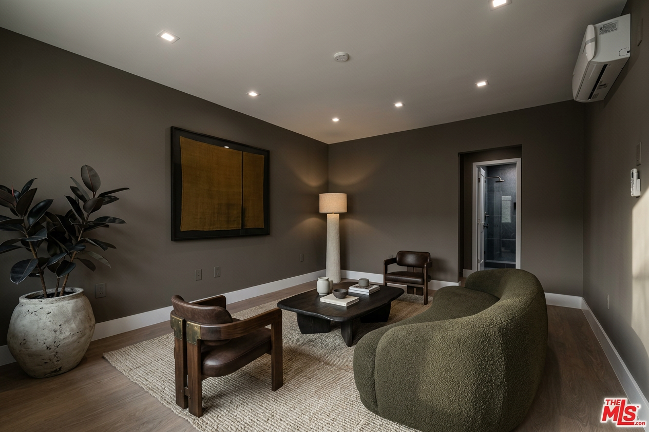 Earthy Minimalism Interior Design