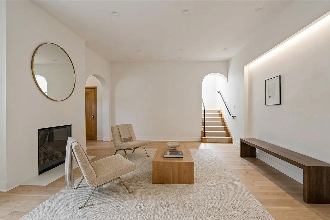 Int Minimalist Interior Design