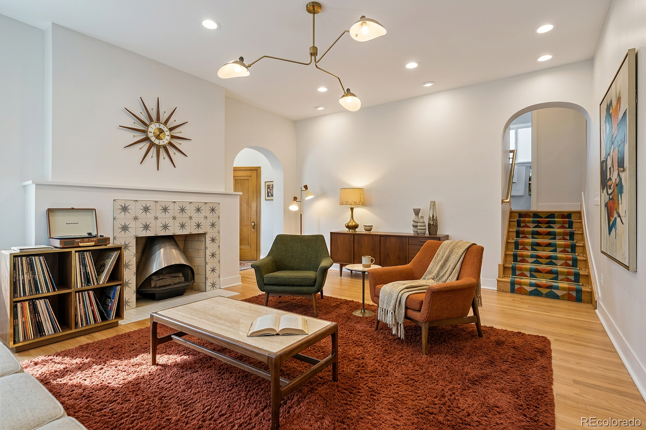 Int Mid Century Interior Design