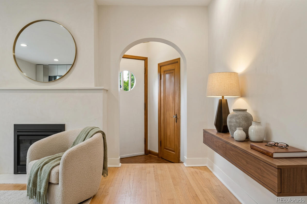 Int Modern Interior Design